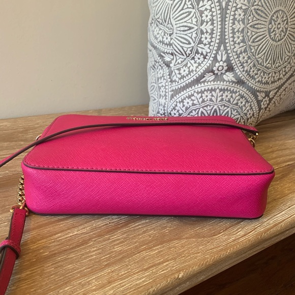 MICHAEL Michael Kors Fuchsia Crossbody Bag - Picture 5 of 8